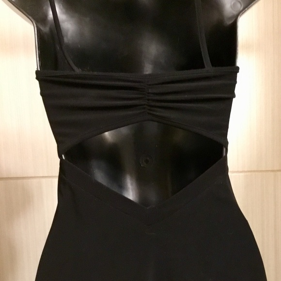 Gorgeous Black Dress!! Black Lace Top Evening Dress w/ Cut-out Back - Picture 5 of 7